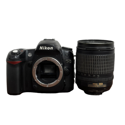 Nikon D80 with 18-135